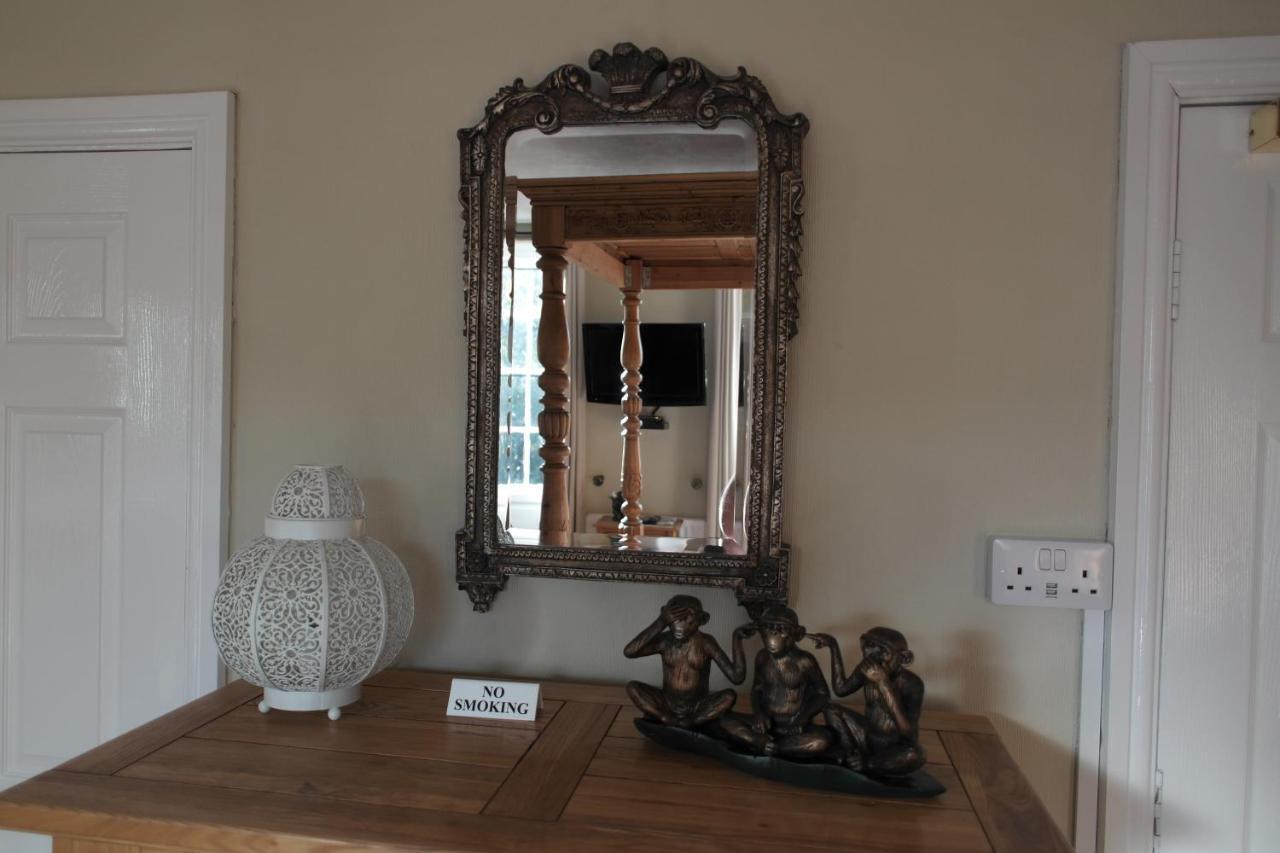 White Linen Whitby, Room Only Exterior foto