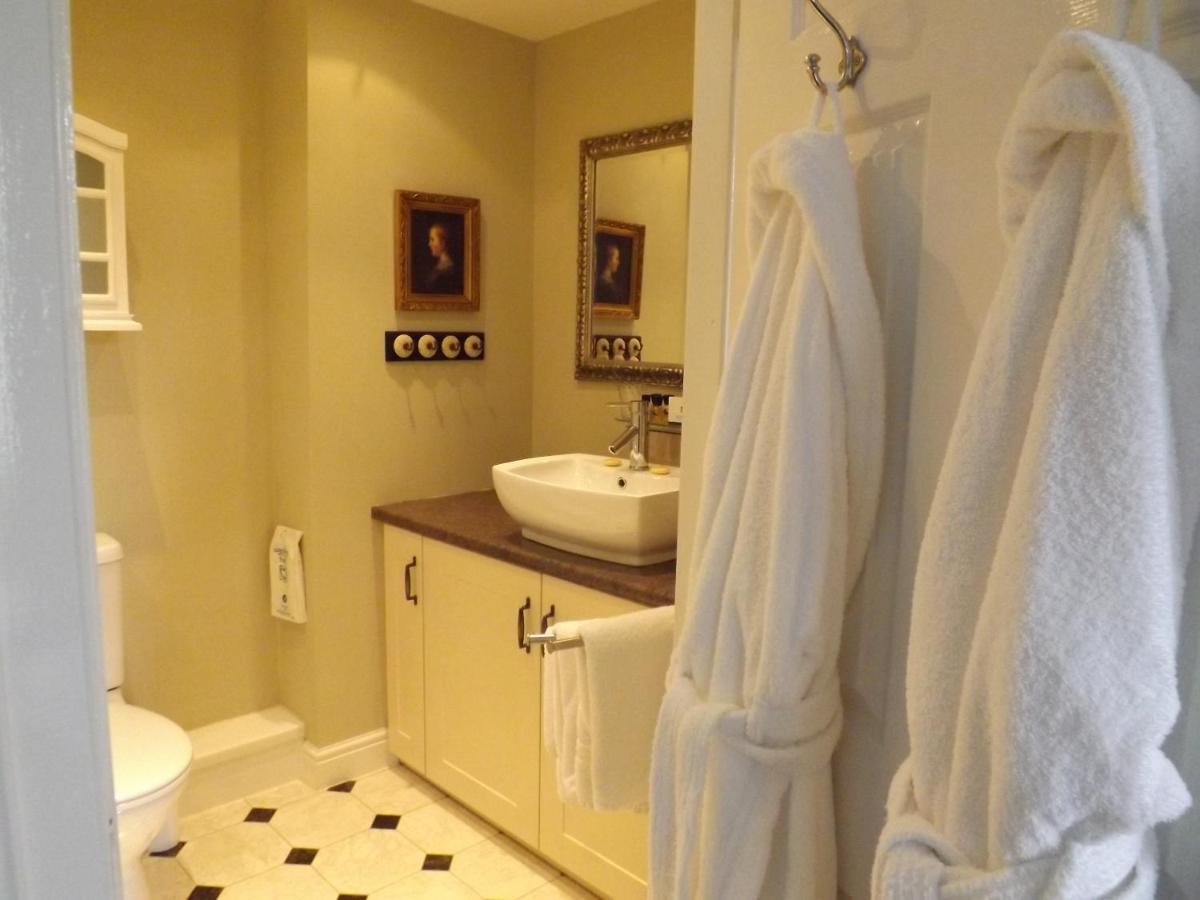 White Linen Whitby, Room Only Exterior foto