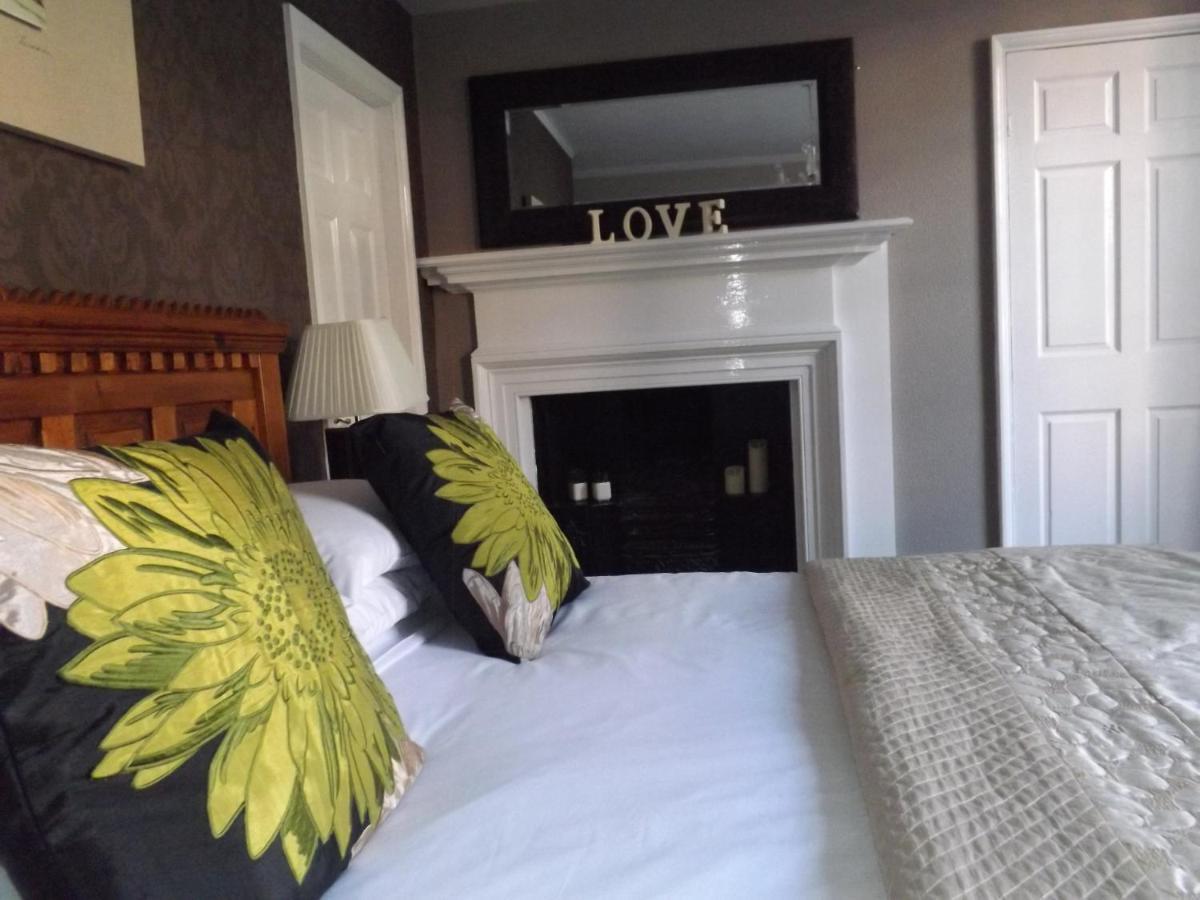 White Linen Whitby, Room Only Exterior foto